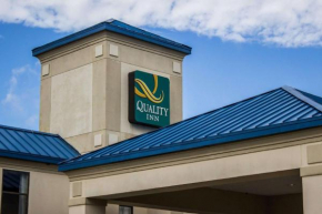 Отель Quality Inn Fuquay Varina/ Holly Springs  Fuquay-Varina